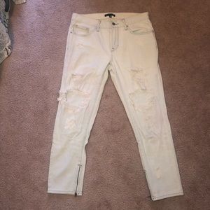 Ripped boyfriend jeans